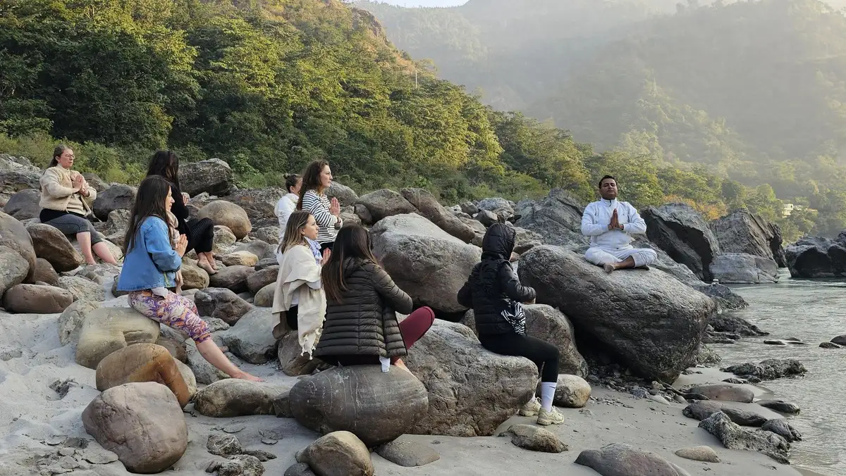 How Yoga & Meditation Help in Weight Loss & Detoxification